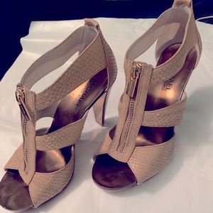 Michael Kors nude heels